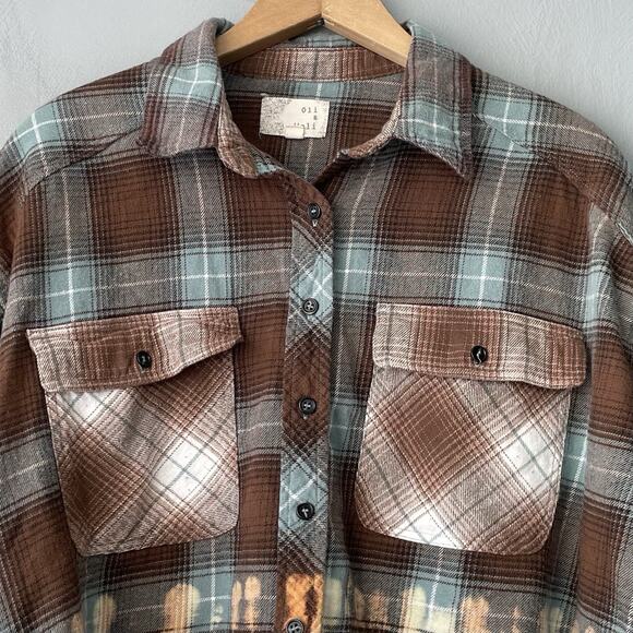 Oli & Hali Cropped Flannel Size L Plaid Shirt Boho Grunge Lagenlook Distressed - Picture 3 of 10